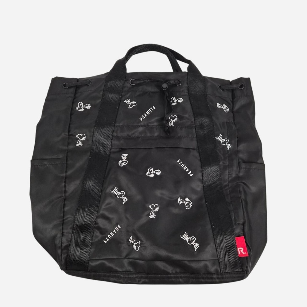 Snoopy Rootote x Peanuts tote and backpack with embroidery.